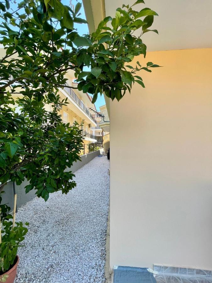 Aria Apartment Luaran gambar