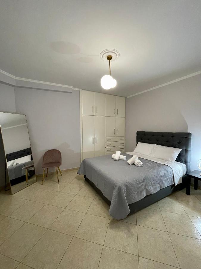 Aria Apartment Luaran gambar