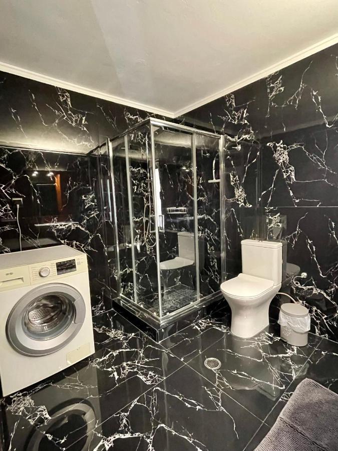 Aria Apartment Luaran gambar