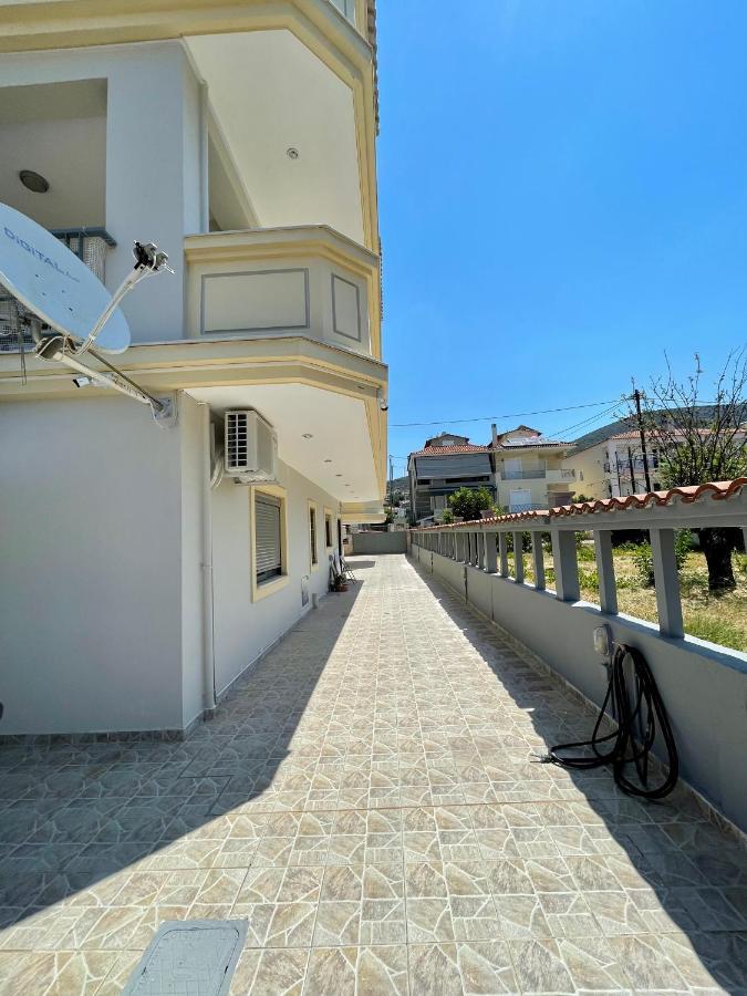 Aria Apartment Luaran gambar